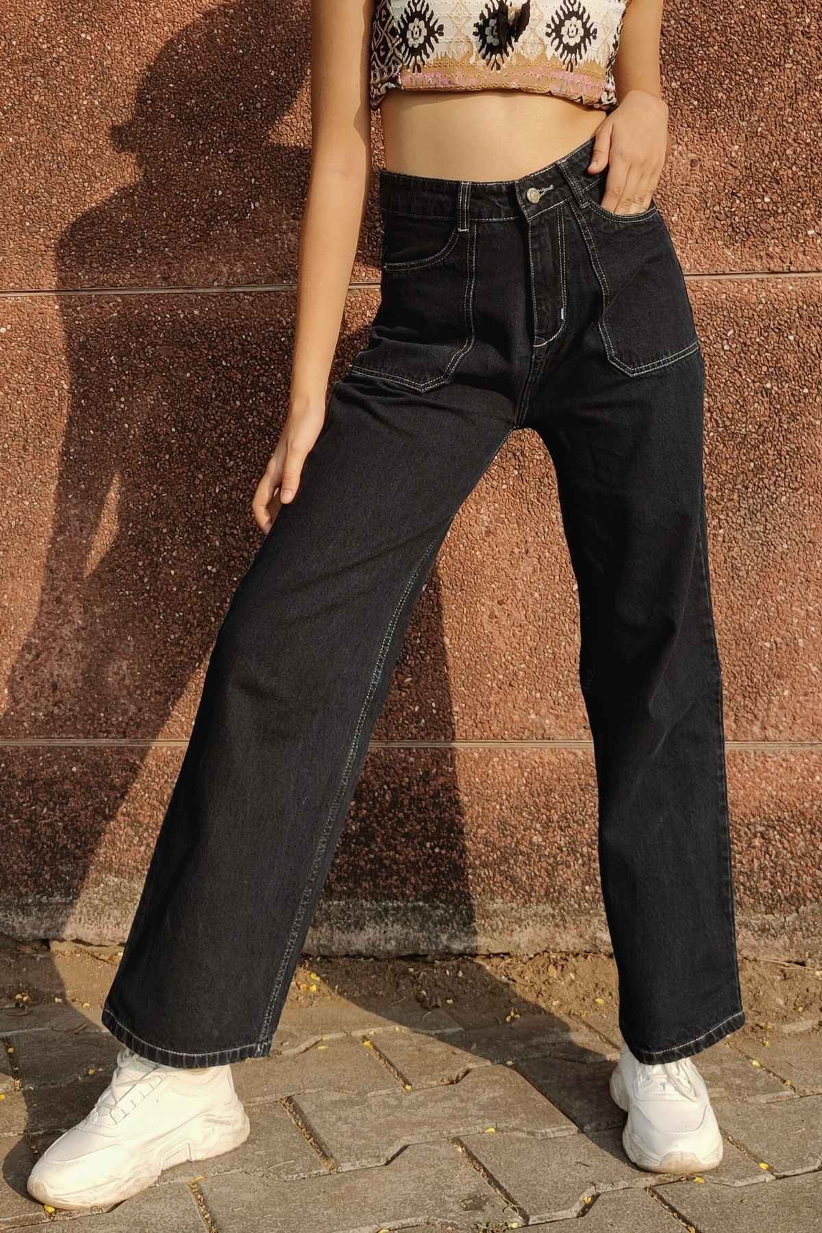 Online Shop Of Denim Jeans Exclusively For Women - Baheti Bullish