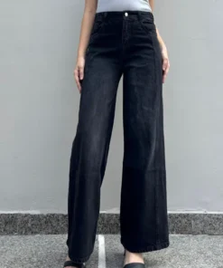 Seam Seeker Wide leg in Black